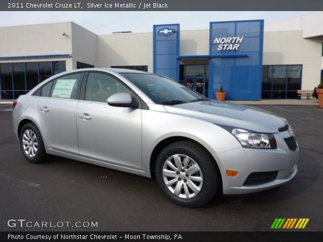 2011 Chevrolet Cruze LT in Silver Ice Metallic