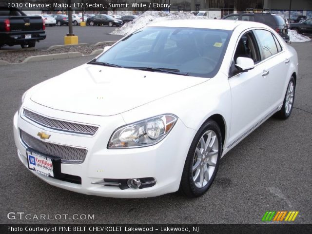 2010 Chevrolet Malibu LTZ Sedan in Summit White