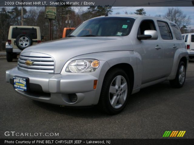 2009 Chevrolet HHR LT in Silver Ice Metallic