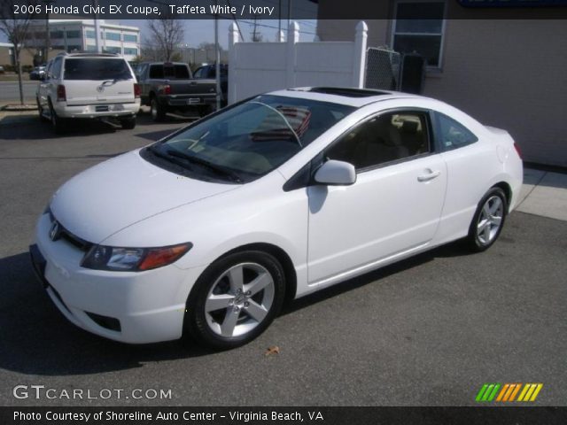Honda civic 2006 pearl white #7