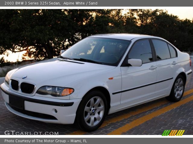 2003 BMW 3 Series 325i Sedan in Alpine White