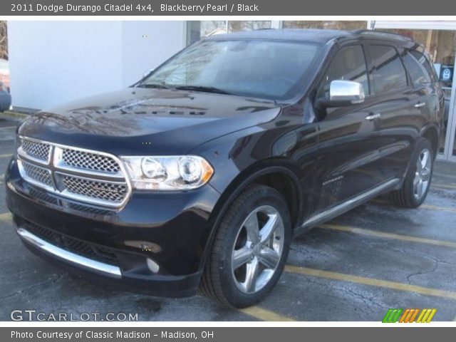 2011 Dodge Durango Citadel 4x4 in Blackberry Pearl