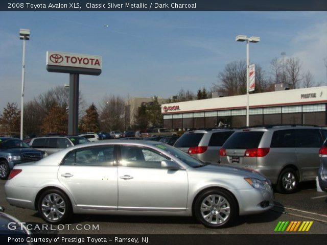 2008 Toyota Avalon XLS in Classic Silver Metallic