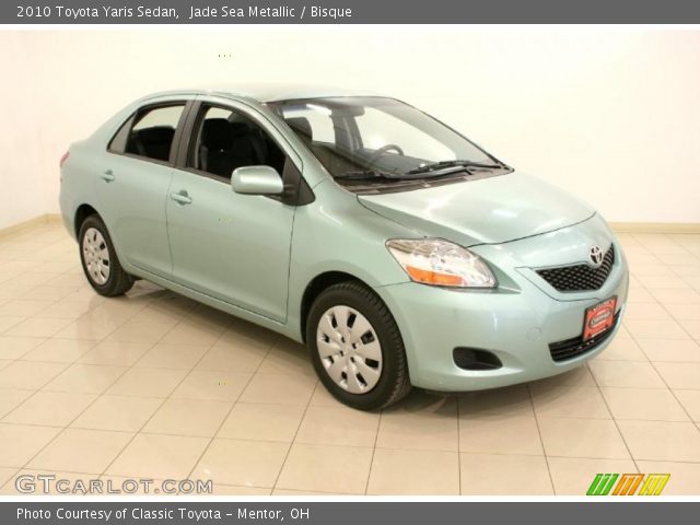 2010 Toyota Yaris Sedan in Jade Sea Metallic