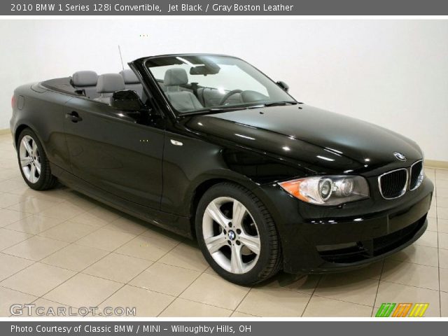 2010 BMW 1 Series 128i Convertible in Jet Black