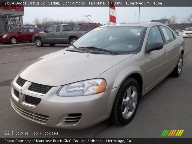 2004 Dodge Stratus SXT Sedan in Light Almond Pearl Metallic