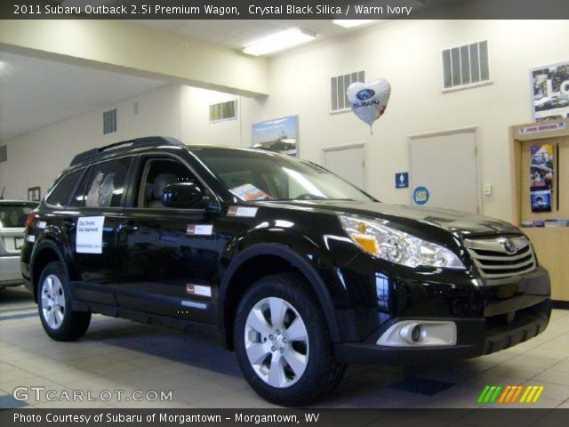 2011 Subaru Outback 2.5i Premium Wagon in Crystal Black Silica