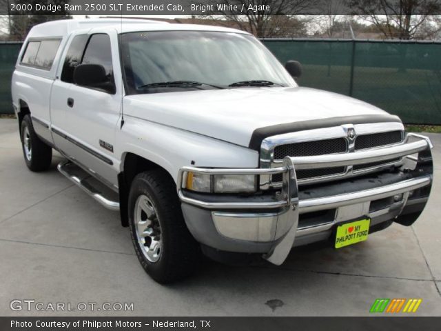 2000 Dodge Ram 2500 SLT Extended Cab in Bright White
