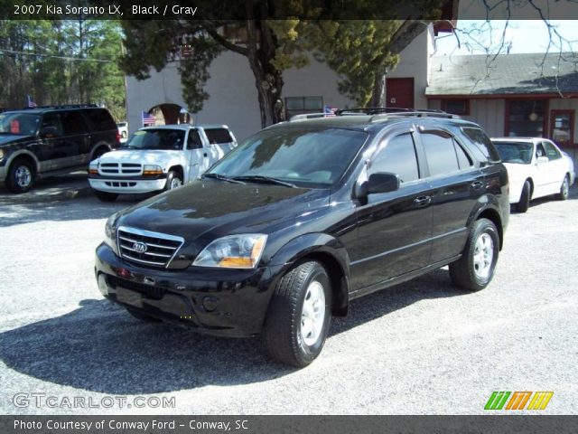 2007 Kia Sorento LX in Black