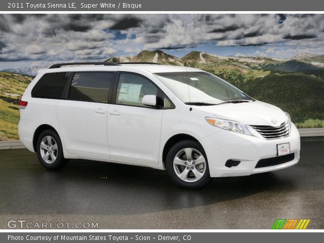 2011 Toyota Sienna LE in Super White