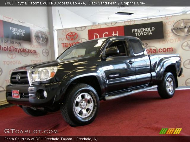 2005 Toyota Tacoma V6 TRD Access Cab 4x4 in Black Sand Pearl