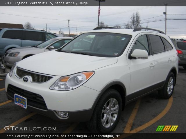 2010 Hyundai Veracruz GLS in Stone White