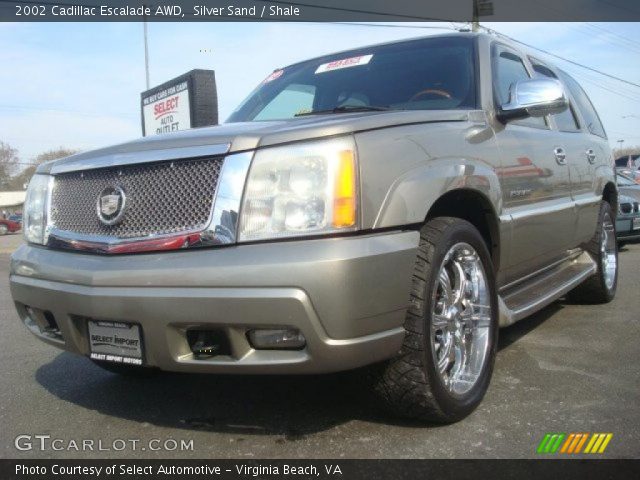 2002 Cadillac Escalade AWD in Silver Sand
