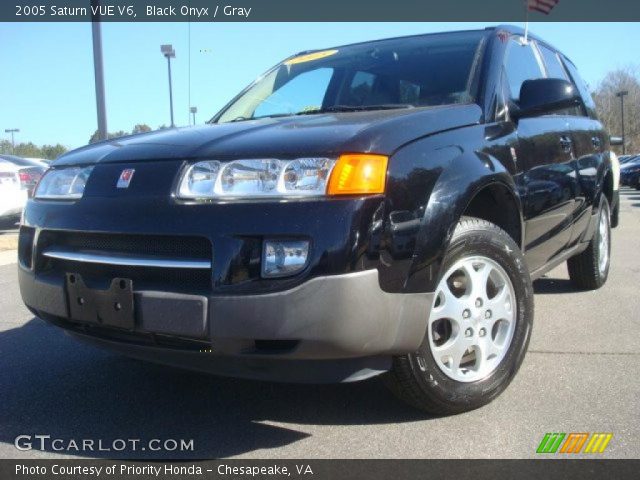 2005 Saturn VUE V6 in Black Onyx