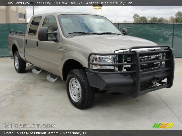 2005 Ford F250 Super Duty FX4 Crew Cab 4x4 in Arizona Beige Metallic