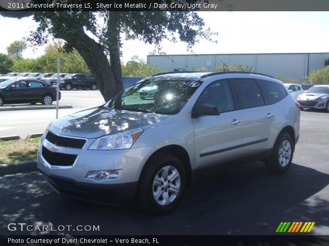 2011 Chevrolet Traverse LS in Silver Ice Metallic