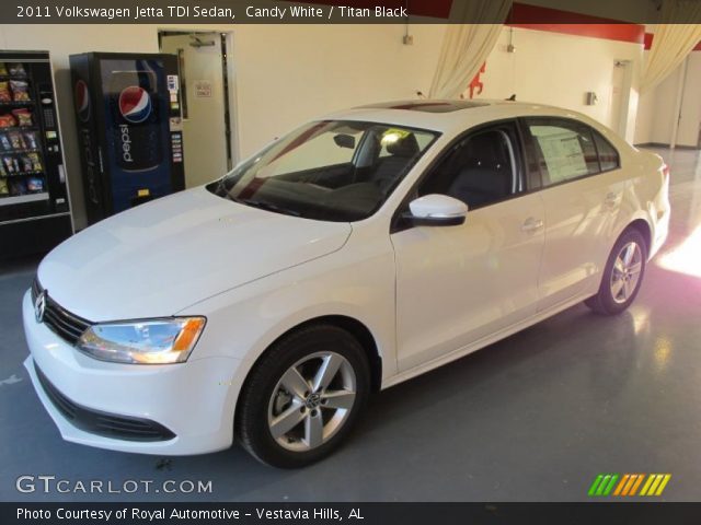 2011 Volkswagen Jetta TDI Sedan in Candy White