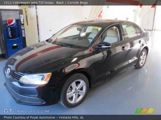 2011 Volkswagen Jetta TDI Sedan in Black