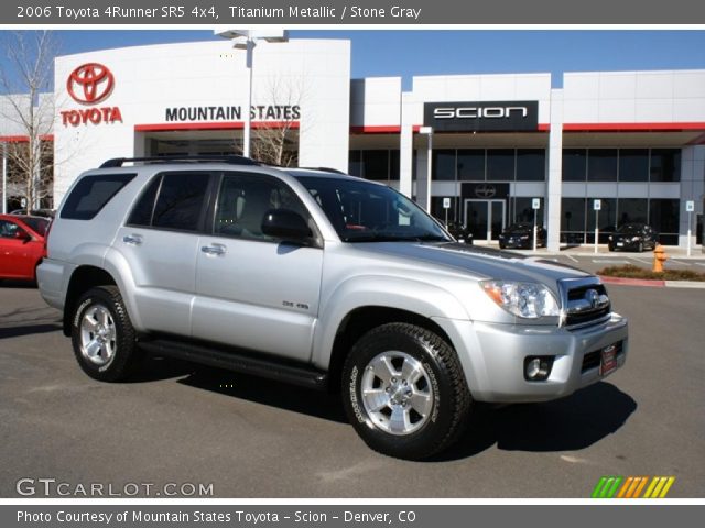 2006 Toyota 4Runner SR5 4x4 in Titanium Metallic