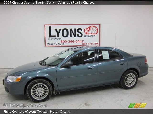 2005 Chrysler Sebring Touring Sedan in Satin Jade Pearl