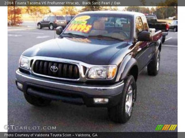 2004 Toyota Tacoma V6 PreRunner Xtracab in Black Sand Pearl