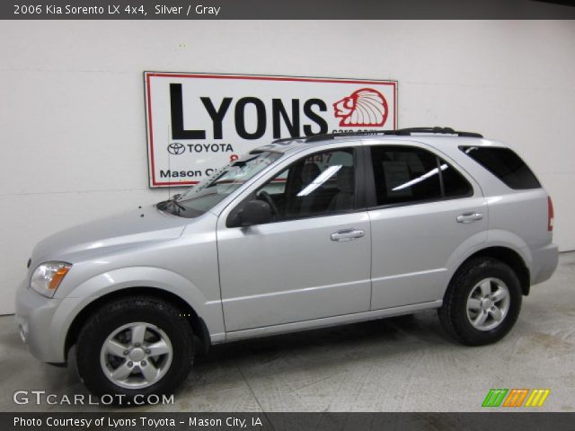 2006 Kia Sorento LX 4x4 in Silver