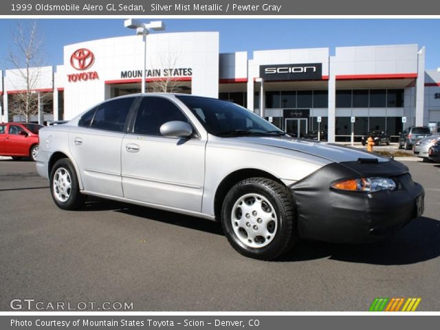 1999 Oldsmobile Alero GL Sedan in Silver Mist Metallic