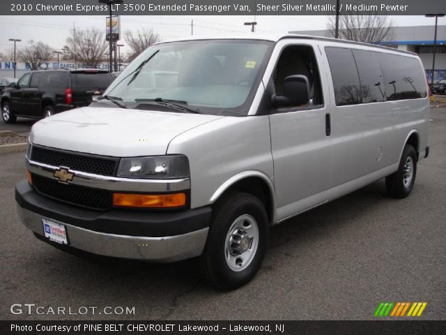 2010 Chevrolet Express LT 3500 Extended Passenger Van in Sheer Silver Metallic