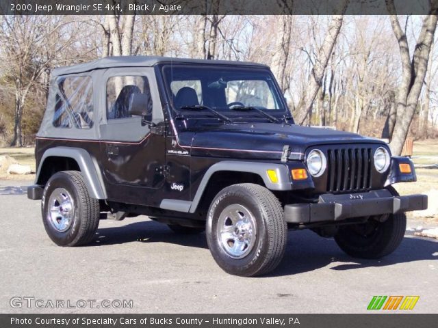 2000 Jeep Wrangler SE 4x4 in Black