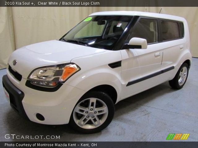 2010 Kia Soul + in Clear White