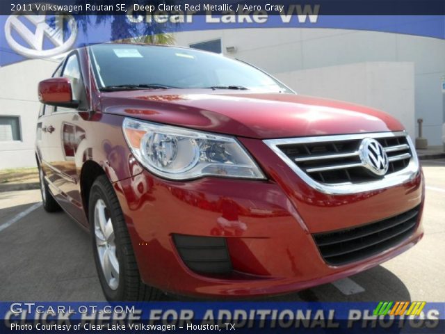 2011 Volkswagen Routan SE in Deep Claret Red Metallic
