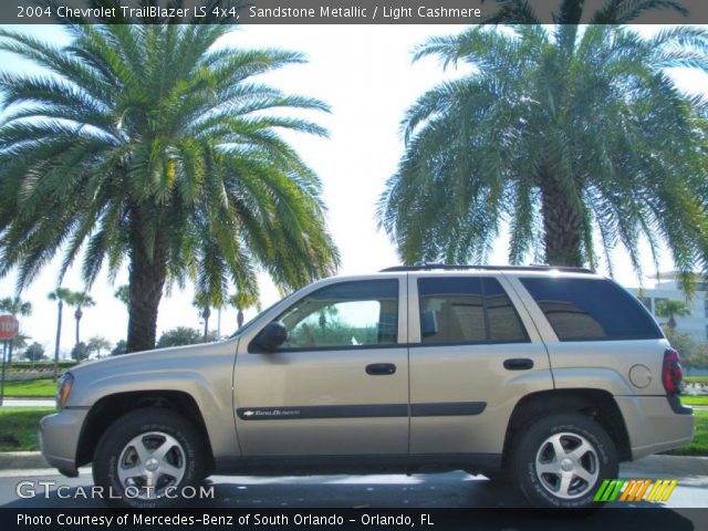 2004 Chevrolet TrailBlazer LS 4x4 in Sandstone Metallic