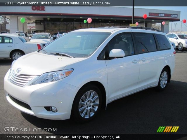 2011 Toyota Sienna Limited in Blizzard White Pearl