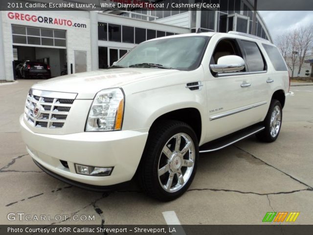 2011 Cadillac Escalade Luxury in White Diamond Tricoat