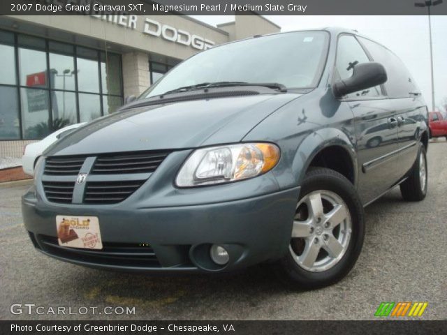 2007 Dodge Grand Caravan SXT in Magnesium Pearl