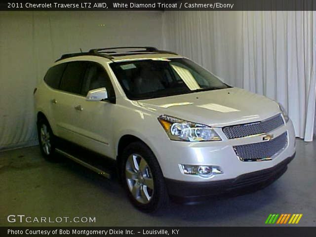 2011 Chevrolet Traverse LTZ AWD in White Diamond Tricoat