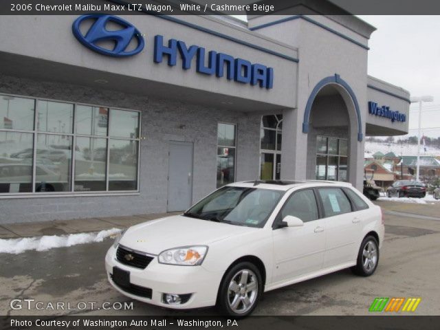 2006 Chevrolet Malibu Maxx LTZ Wagon in White