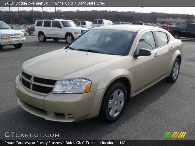2010 Dodge Avenger SXT in White Gold