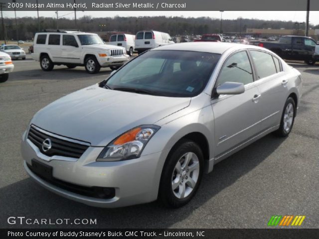 2009 Nissan Altima Hybrid in Radiant Silver Metallic