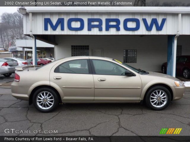 2002 Chrysler Sebring LXi Sedan in Light Almond Pearl Metallic