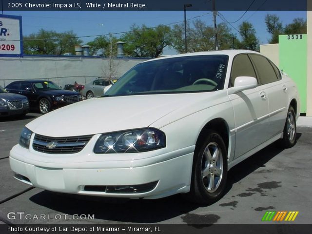 2005 Chevrolet Impala LS in White