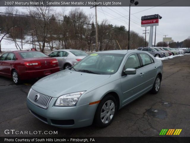 2007 Mercury Milan I4 in Satellite Silver Metallic