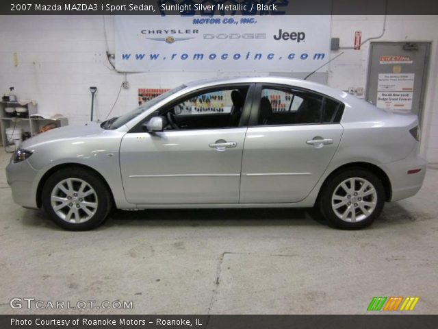 2007 Mazda MAZDA3 i Sport Sedan in Sunlight Silver Metallic