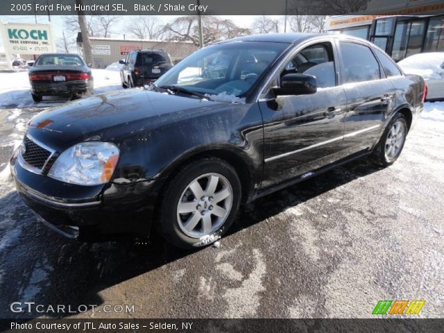 2005 Ford Five Hundred SEL in Black