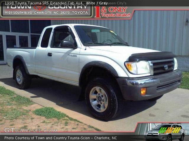 1998 Toyota Tacoma SR5 Extended Cab 4x4 in White