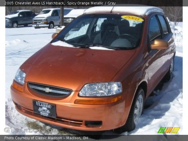 2005 Chevrolet Aveo LS Hatchback in Spicy Orange Metallic