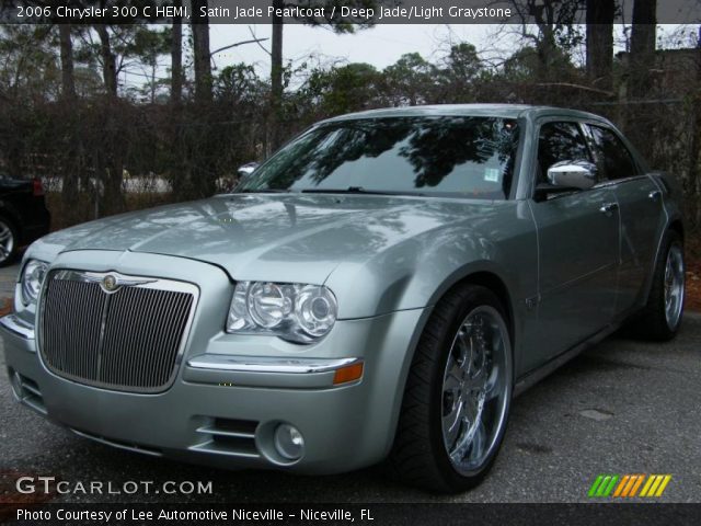 2006 Chrysler 300 C HEMI in Satin Jade Pearlcoat