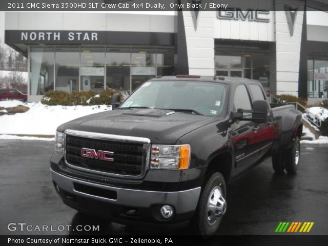 2011 GMC Sierra 3500HD SLT Crew Cab 4x4 Dually in Onyx Black