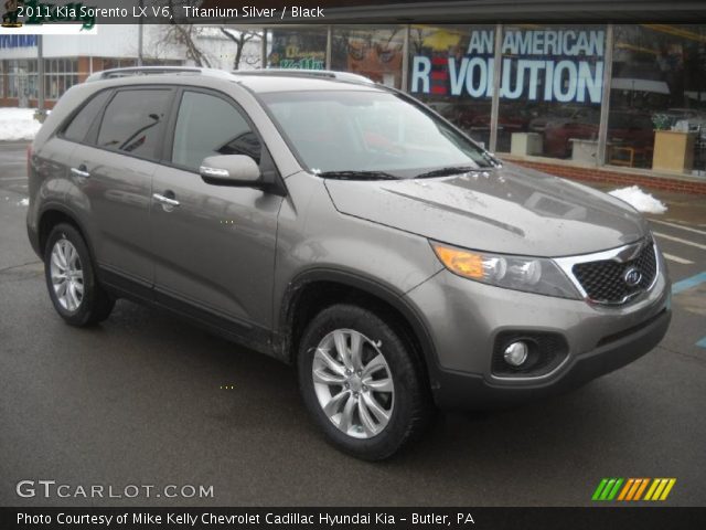 2011 Kia Sorento LX V6 in Titanium Silver