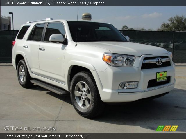 2011 Toyota 4Runner SR5 in Blizzard White Pearl